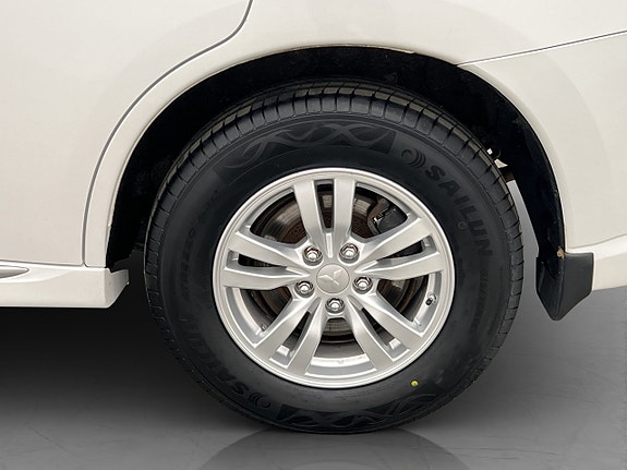 Mitsubishi Outlander 28 of 30
