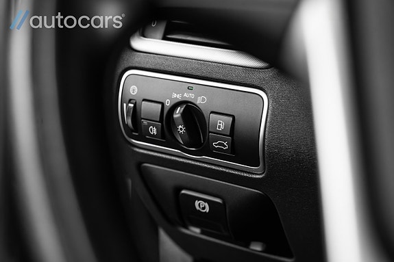 Volvo XC70 26 of 30