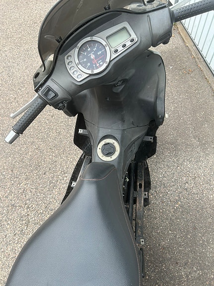 Gilera runner 200cc 5 of 5