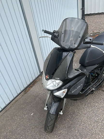 Gilera runner 200cc 2 of 5