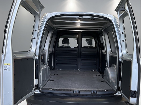 Volkswagen Caddy Maxi 6 of 18