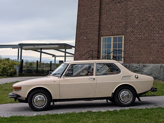Saab 99 4 of 10