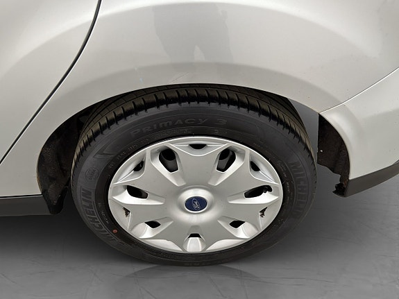 Ford Focus 28 of 30