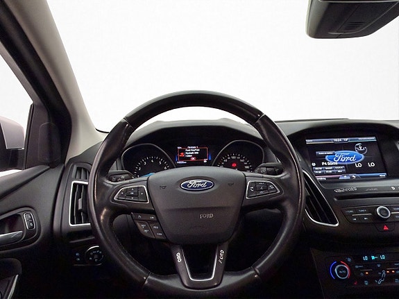 Ford Focus 11 of 30