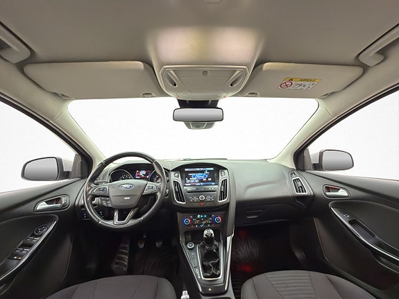 Ford Focus 10 of 30