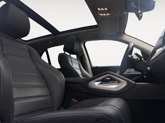 Mercedes-Benz GLE350 de 13 of 24