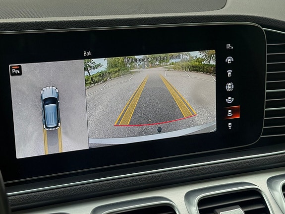 Mercedes-Benz GLE350 de 22 of 24