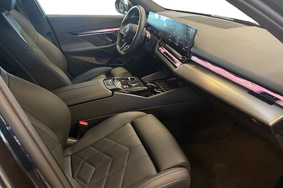 BMW 530e 6 of 18