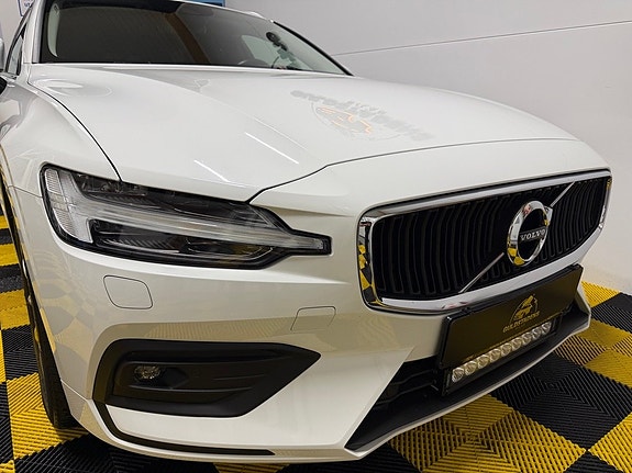Volvo V60 6 of 30