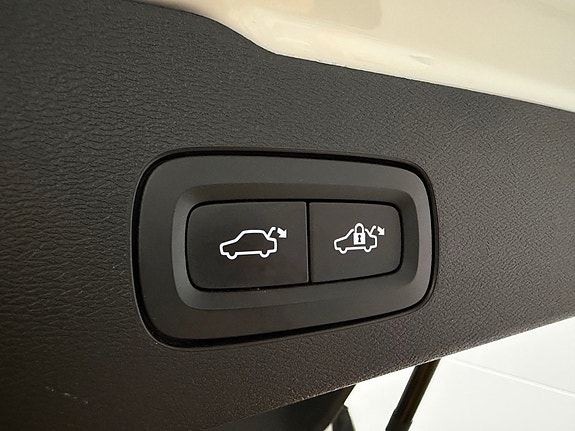 Volvo V60 16 of 30