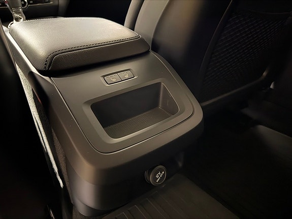 Volvo V60 20 of 30