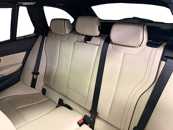 BMW 335d 11 of 24