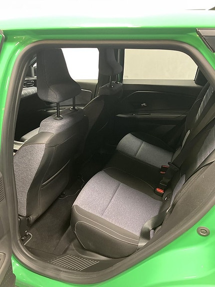 Renault 5 E-Tech 7 of 13