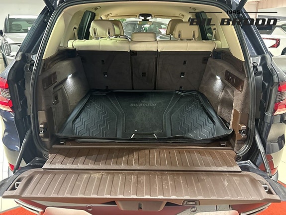 BMW X5 15 of 16