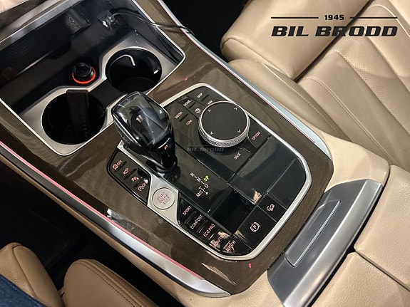 BMW X5 12 of 16