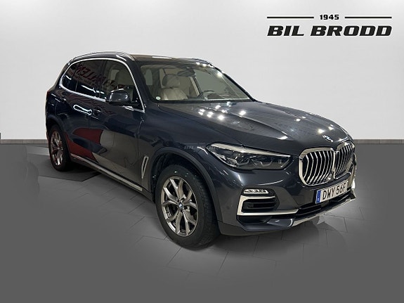 BMW X5 3 of 16