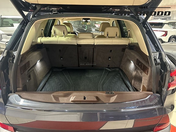 BMW X5 14 of 16
