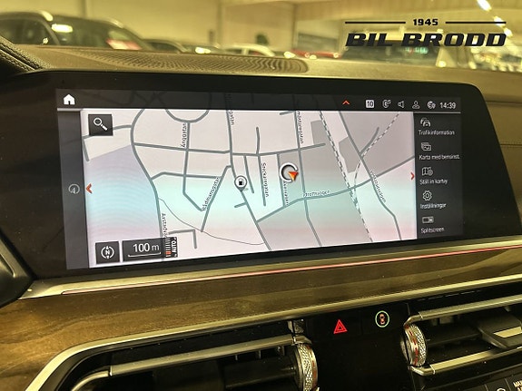 BMW X5 11 of 16