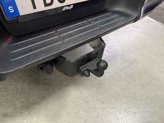 Toyota HiLux 18 of 19