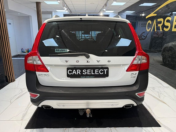 Volvo XC70 4 of 29