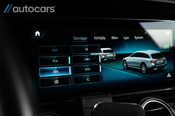 Mercedes-Benz E220 d 30 of 30
