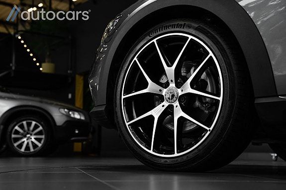 Mercedes-Benz E220 d 8 of 30