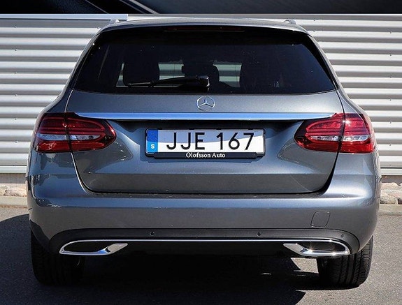 Mercedes-Benz C220 d 12 of 13