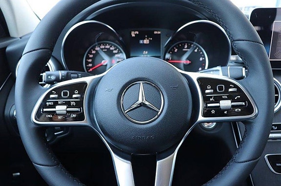 Mercedes-Benz C220 d 5 of 13