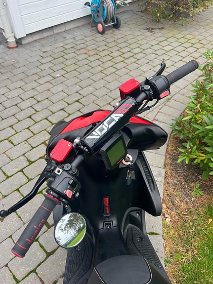 Yamaha Aerox 4 of 4