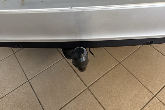 Volvo V70 13 of 23