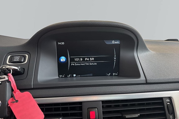 Volvo V70 6 of 23