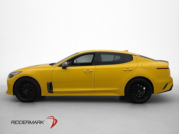 Kia Stinger 4 of 30