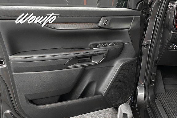 Ford Ranger Raptor 12 of 26