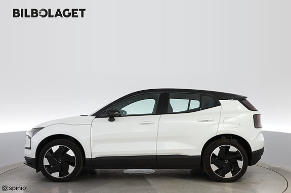 Volvo EX30 2 of 16