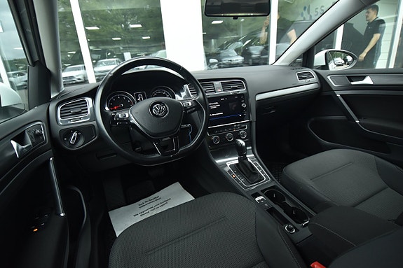 Volkswagen Golf I 14 of 23