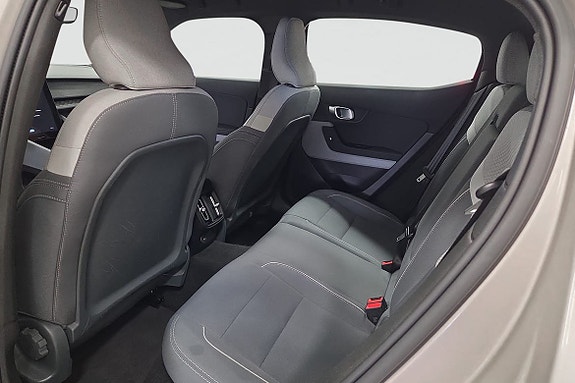 Polestar 2 12 of 16