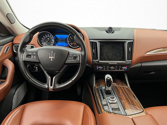 Maserati Levante 28 of 30