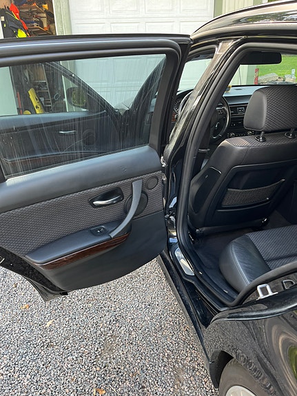 BMW 320d 6 of 6