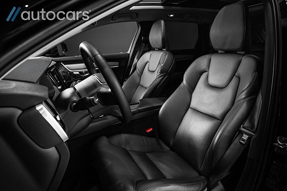 Volvo V90 Cross Country 30 of 30