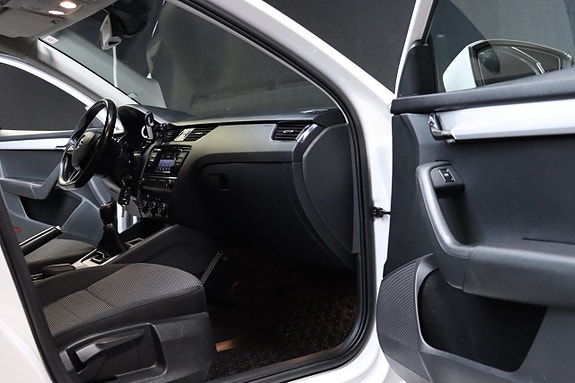 Skoda Octavia 13 of 23