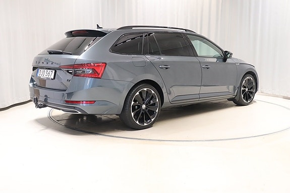 Skoda Superb 4 of 14