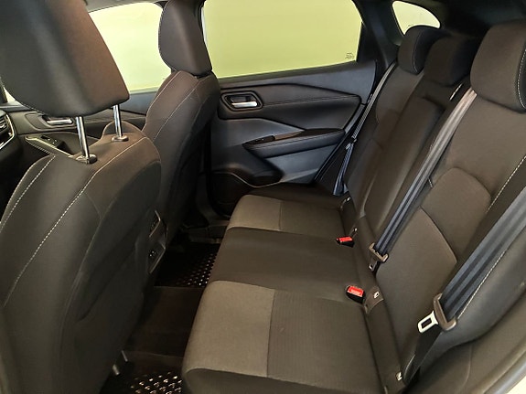 Nissan Qashqai 14 of 17