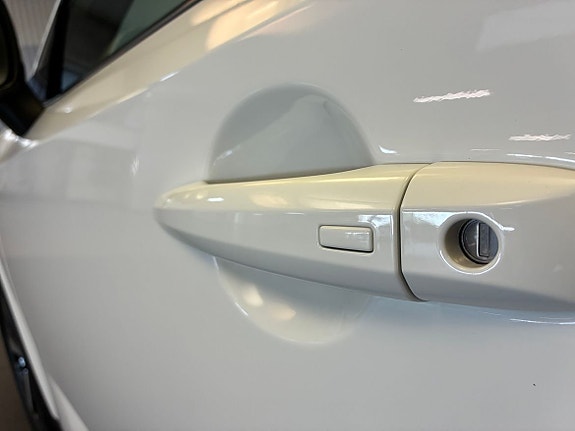 Nissan Qashqai 10 of 17
