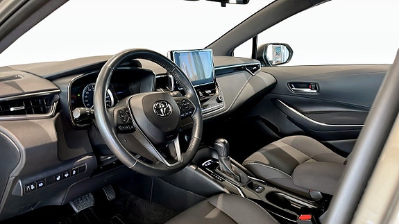 Toyota Corolla 7 of 13