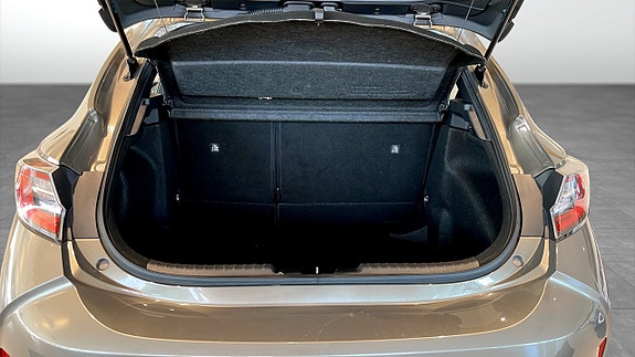 Toyota Corolla 12 of 13