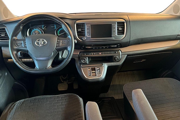 Toyota Proace Verso 14 of 27
