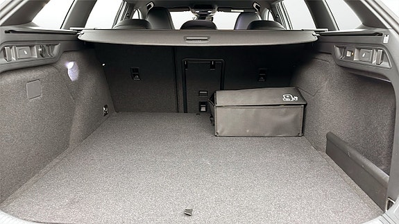 Volkswagen Passat 12 of 12