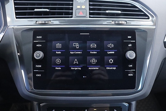 Volkswagen Tiguan 15 of 16