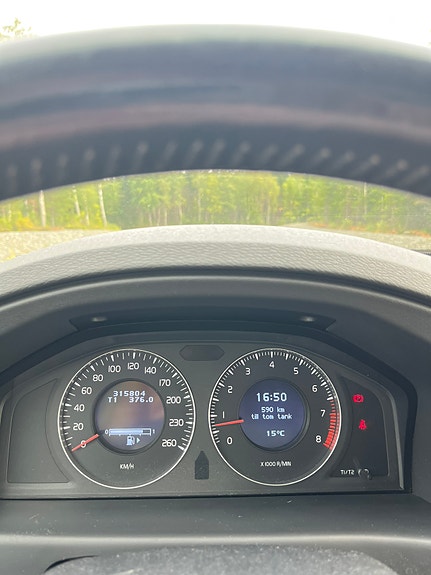 Volvo V70 9 of 9