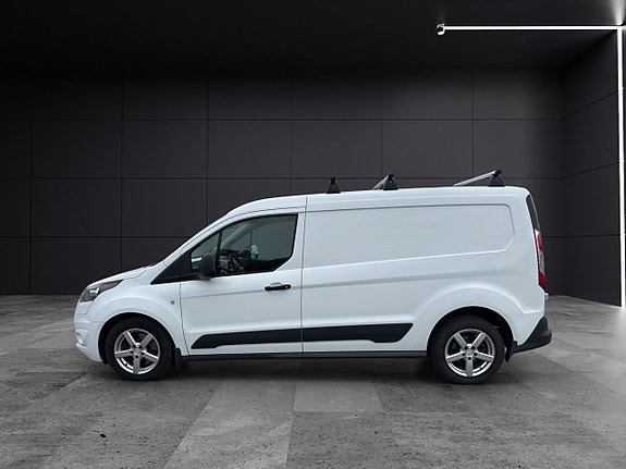 Ford Transit Connect 3 of 20
